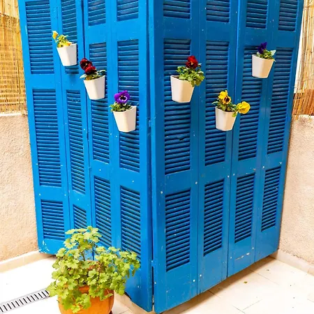 Oasis In The Centre